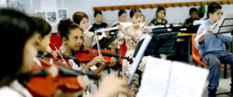 Les Écoliers de Tamaris Répètent un Concerto Grosso pour un Concert à Alès