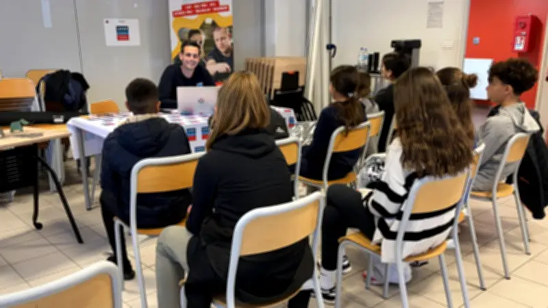 Les collégiens de Bagnols-sur-Cèze découvrent les métiers d'avenir de l'industrie lors d'une journée interactive