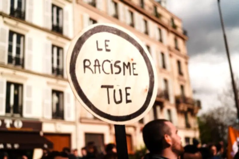Les crimes et délits racistes, xénophobes ou antireligieux augmentent de 5 % en France