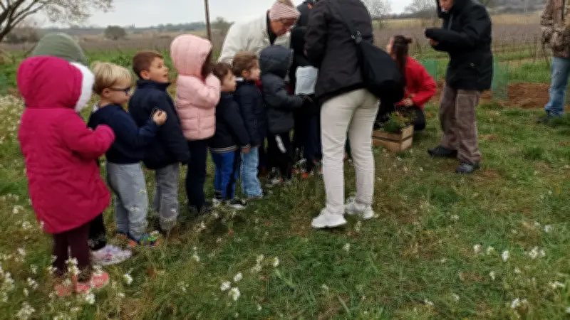 Les enfants d'Occitanie plantent des haies pour la biodiversité