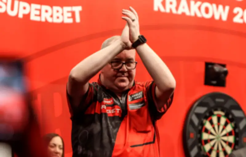 Les fléchettes, le phénomène sportif qui séduit toutes les générations en France