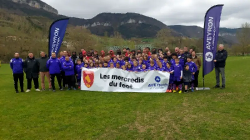 Les jeunes footballeurs d'Aguessac vivent un moment magique avec le RAF