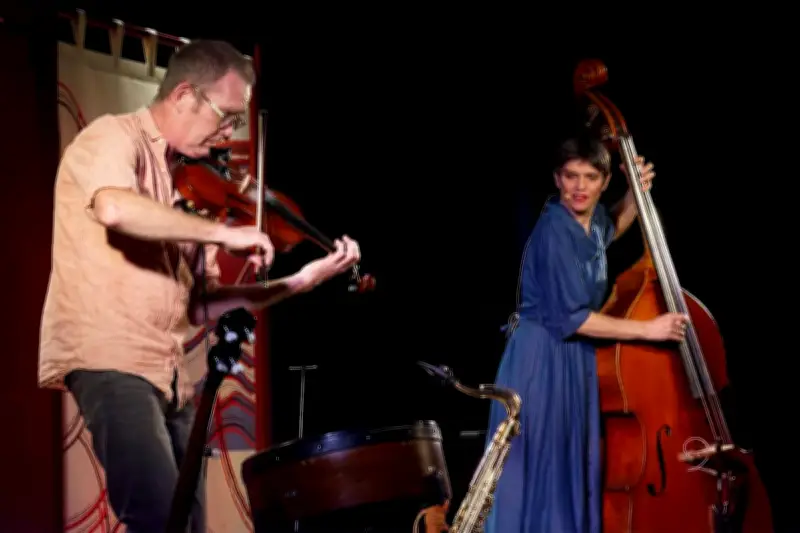 Les Jeunesses Musicales de France offrent un spectacle immersif sur les peuples amérindiens à Hagetmau