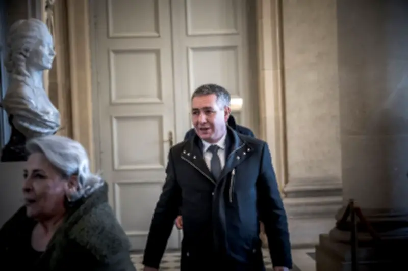 Les liaisons dangereuses persistent entre le Rassemblement National et la droite à l'Assemblée