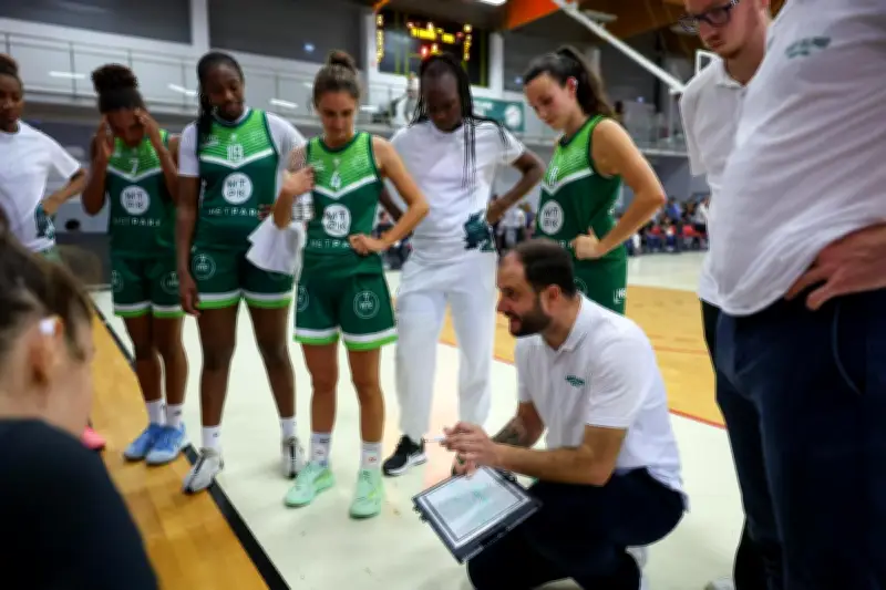 Les Louves de Villenave-d’Ornon en finale du Trophée Coupe de France à Bercy