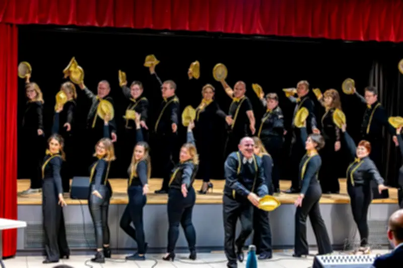 Les Melt'Sing'Potes de Mios revisitent Broadway dans un spectacle musical complet