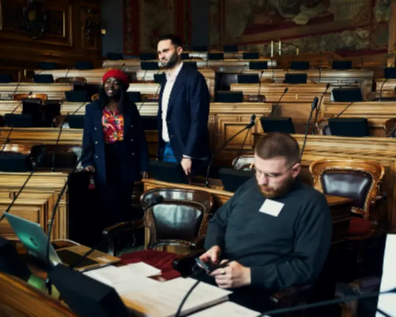 Les nouveaux conseillers de Paris découvrent le poids de leur mandat