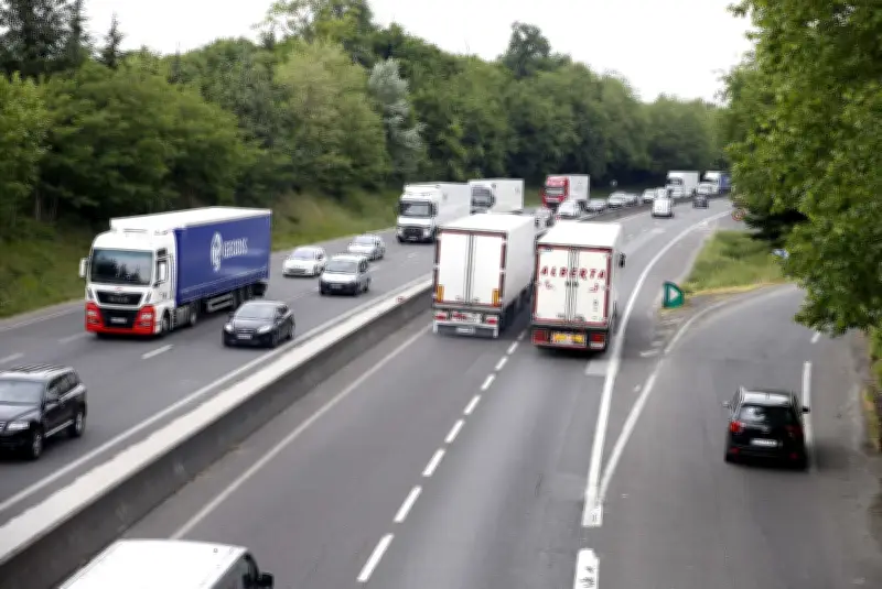 Les transporteurs routiers en colère contre la flambée des prix du carburant