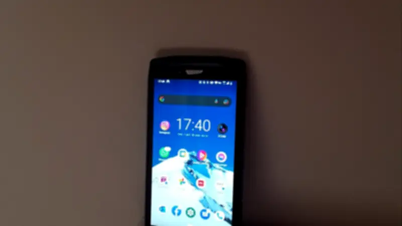 Lespignan sensibilise aux dangers du numérique avec une exposition éducative