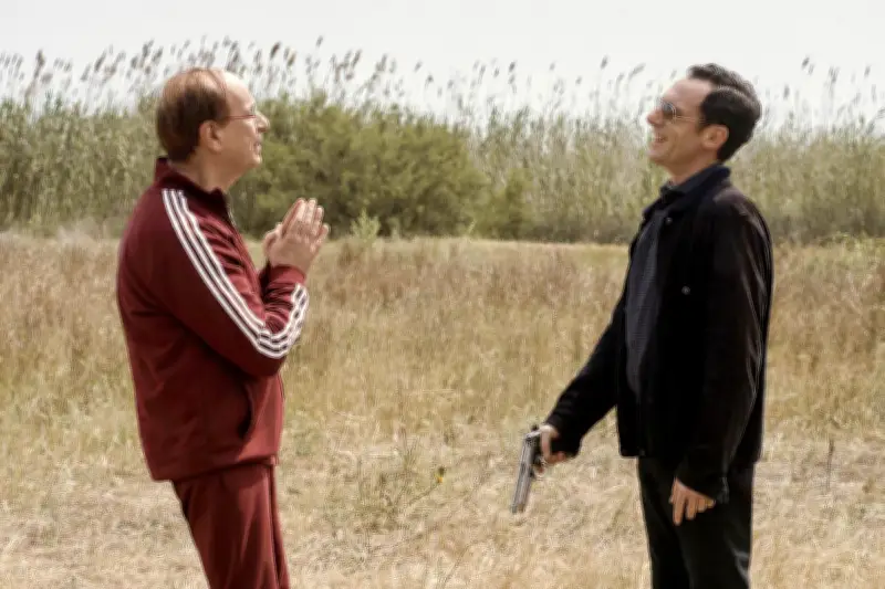 « Lettres siciliennes » : duel magistral entre Toni Servillo et Elio Germano sur Canal+