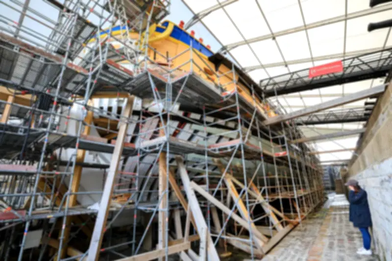 L'Hermione obtient trois mois de sursis pour son redressement à La Rochelle