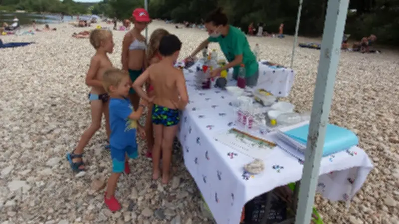 L'Hydrotour éveille les jeunes esprits scientifiques à Collias