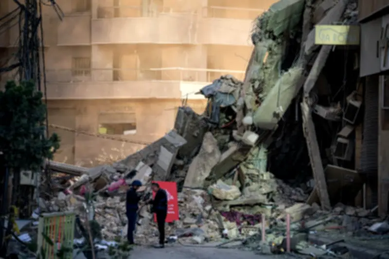 Liban : Beyrouth sous les bombes, combats intenses à l'est et au sud du pays