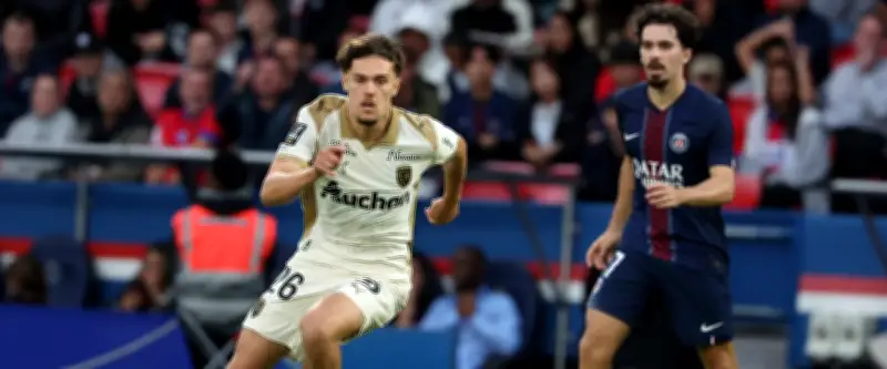 Ligue 1 : Lens-PSG reporté au 13 mai pour préserver le PSG en Ligue des Champions