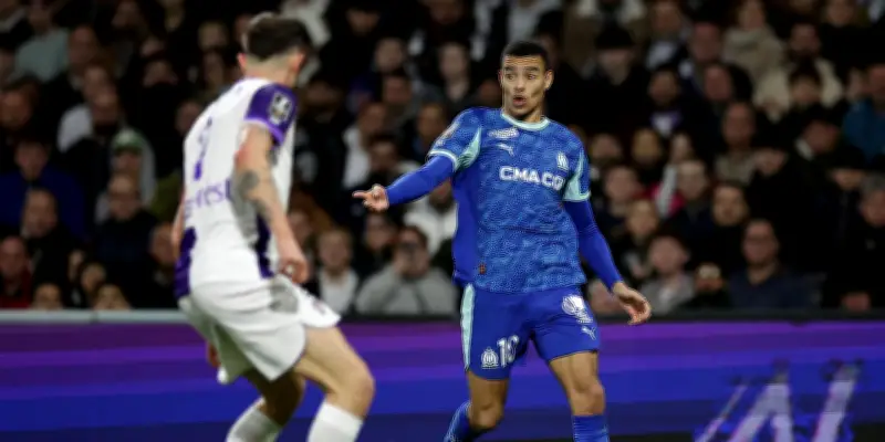 Ligue 1 : Marseille prend la troisième place, Nantes s'enfonce dans la zone rouge