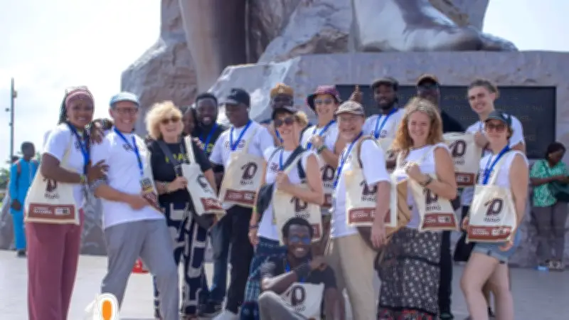 Lilie Muoz, conteuse cévenole, partage l'oralité au Bénin lors des RIAO 2025