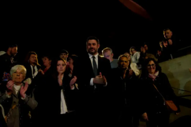 Lindsey Deary remporte la mairie de Mourenx avec une victoire écrasante