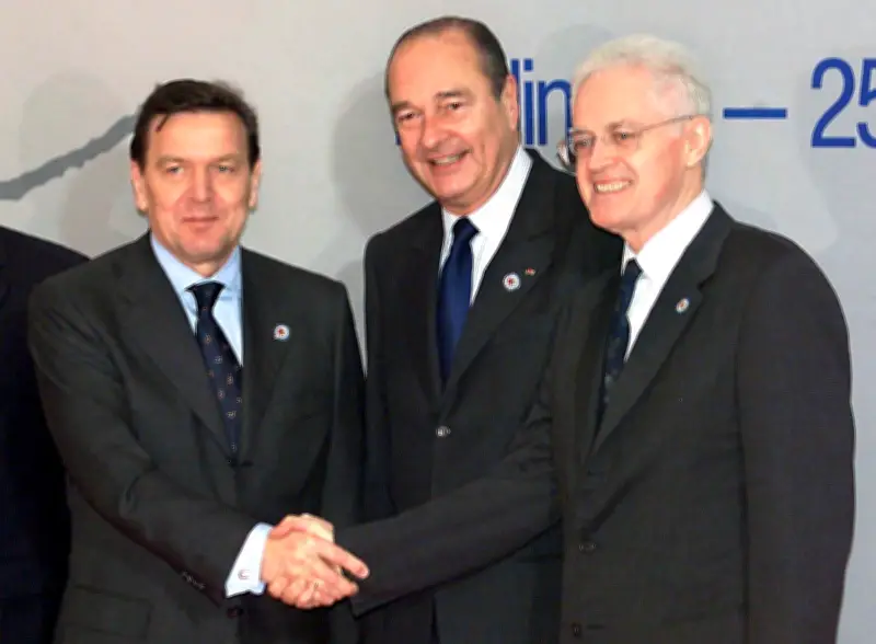 Lionel Jospin, l'Européen oublié : son héritage face à Schröder et son discours visionnaire