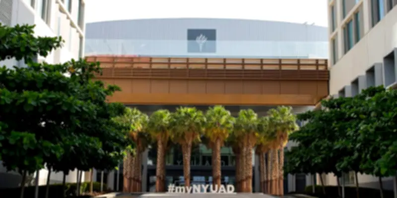 L'Iran menace de cibler les universités américaines dans le Golfe