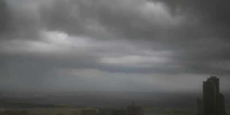 L'Iran menace de miner ses côtes en cas d'attaque, escalade au Moyen-Orient