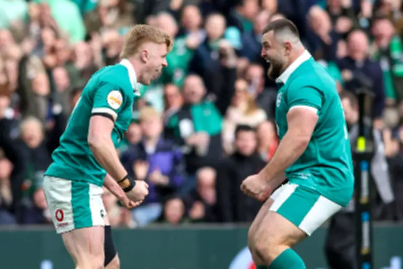 L'Irlande domine l'Écosse et prend la tête du Tournoi avant le Crunch décisif
