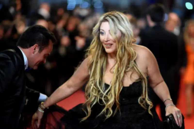 Loana, icône de la téléréalité, retrouvée morte à Nice : une chute accidentelle suspectée