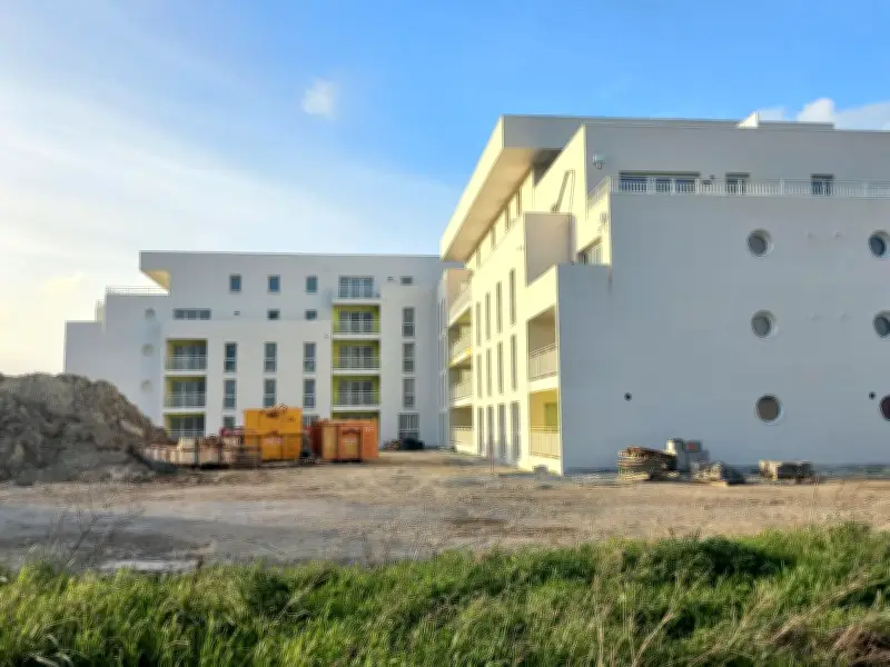 Logement à Royan : les quatre candidats aux municipales dévoilent leurs stratégies divergentes