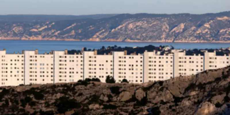 Logement social : les HLM doivent retrouver leur mission sociale originelle