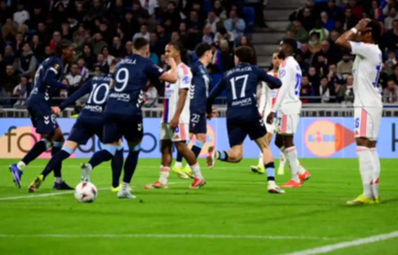 L'OL s'effondre en Ligue Europa : une saison en dents de scie qui s'achève dans la désillusion