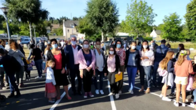 Lozère : La cour de l'école Jean-Augustin-Dalle rénovée pour la rentrée