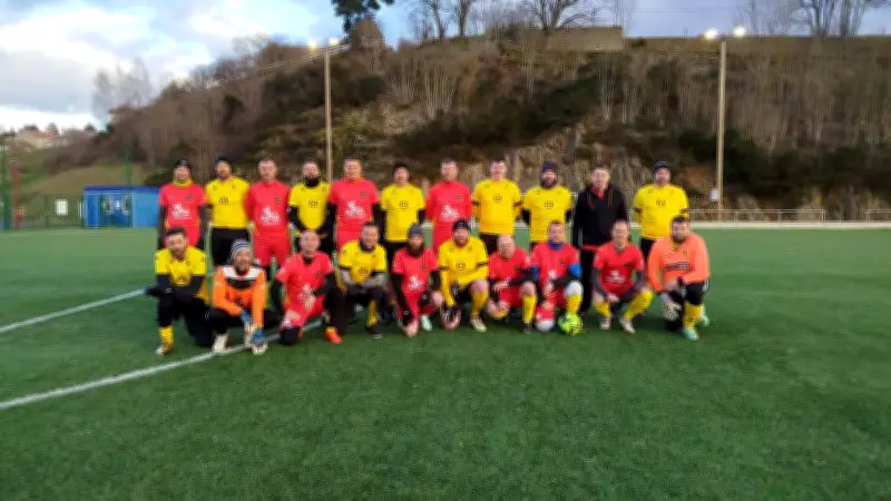 Lozère : un derby amical entre vétérans du football à Langogne
