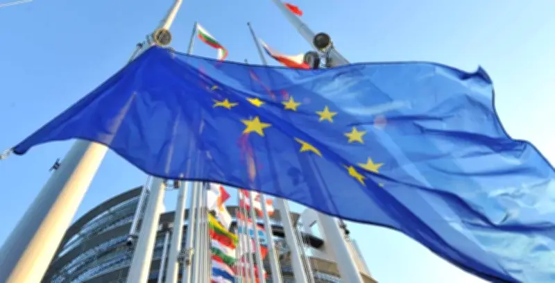 L'UE valide les hubs de retour pour migrants, la France sceptique face à cette mesure