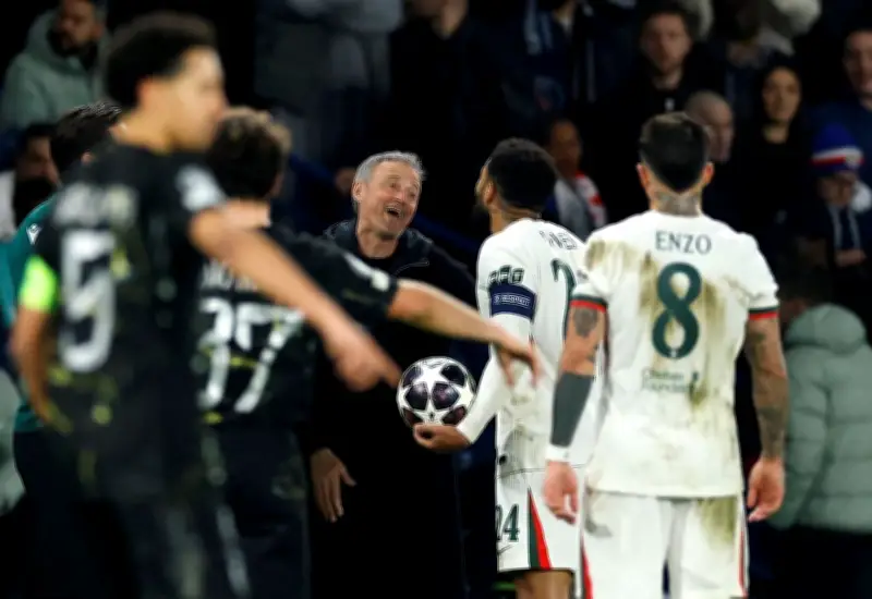 Luis Enrique au PSG : une réalité multifactorielle et une réduction légitime du complexe