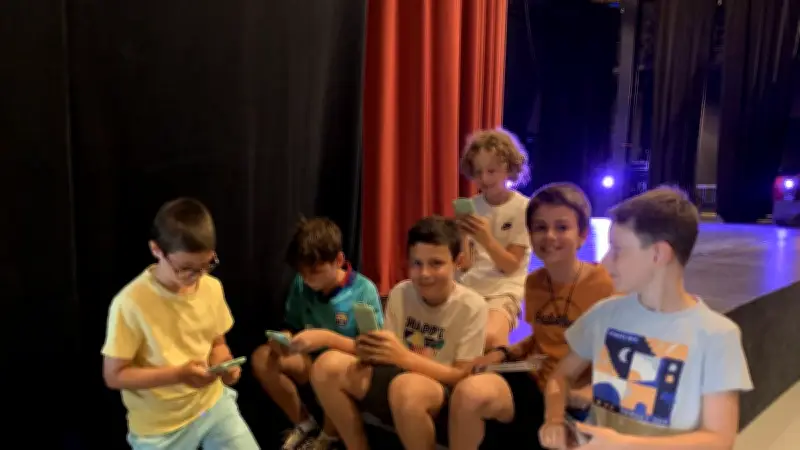 Lunel offre des calculatrices pour une rentrée sereine au collège