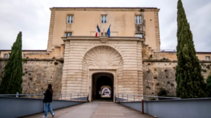 L'Université de Nîmes brille au classement national de réussite en Master