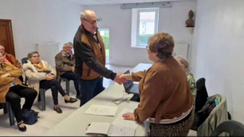 L'Éveil aubiacais dynamise la vie des seniors avec 33 adhérents et de nouveaux projets