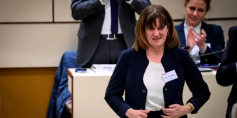 À Lyon, Véronique Sarselli prend la tête de la Métropole face à des défis majeurs