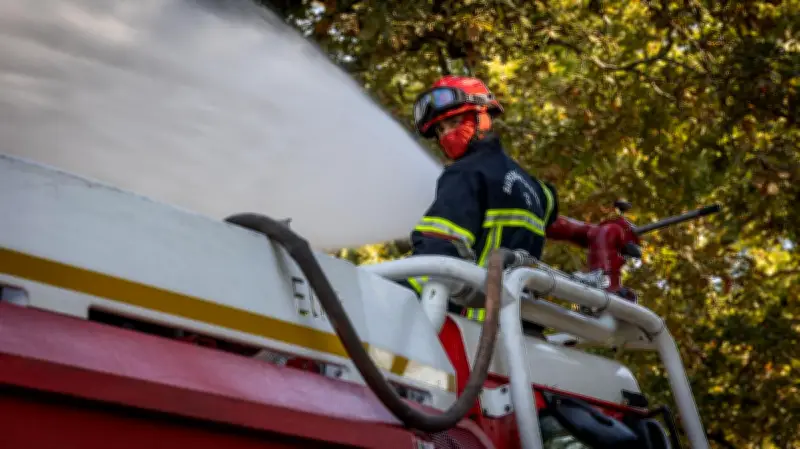 Macaye : Un incendie agricole maîtrisé grâce à une intervention massive des pompiers