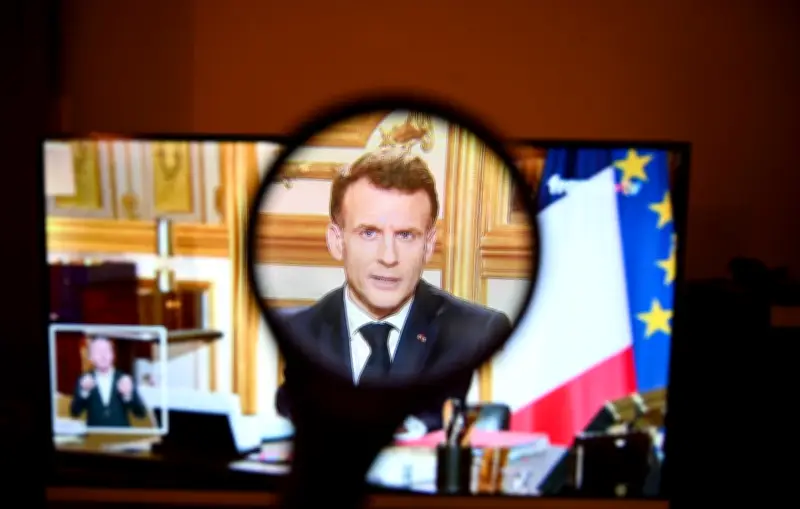 Macron déploie le Charles-de-Gaulle et renforce la dissuasion face à l'escalade au Moyen-Orient