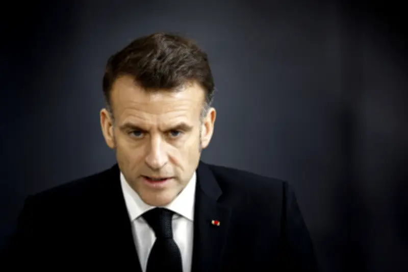 Macron dévoile la doctrine de 'dissuasion avancée' et apaise les tensions nucléaires