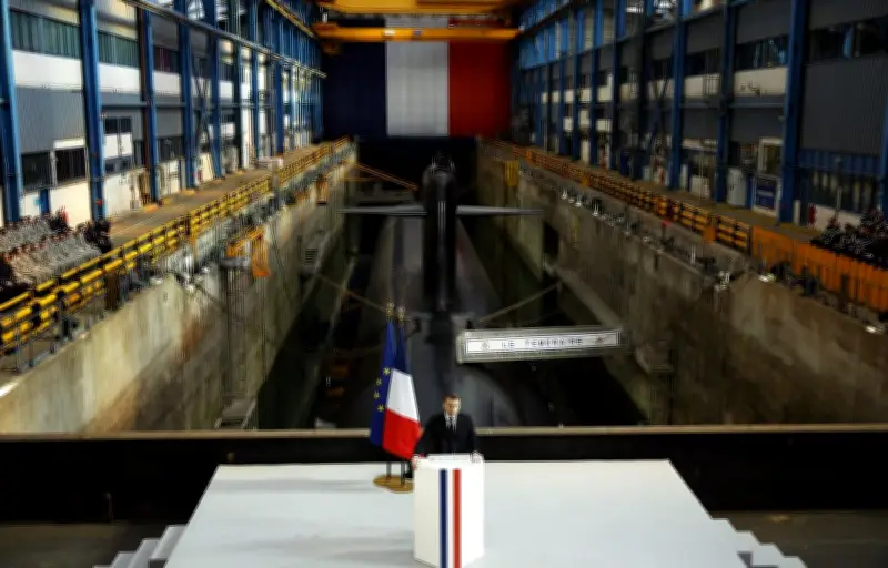 Macron dévoile une stratégie de dissuasion nucléaire européenne élargie depuis la base de l'Île Longue