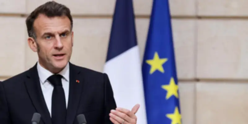 Macron réaffirme l'engagement de l'UE pour un prêt de 90 milliards à l'Ukraine