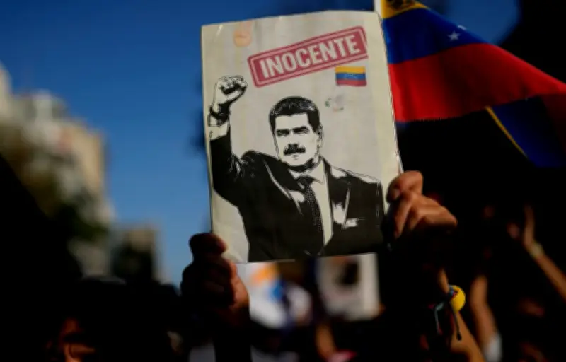 Maduro devant la justice américaine pour trafic de drogue : isolement et procédure