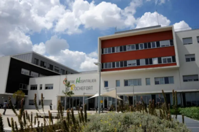 Manifestation des retraités en Charente-Maritime pour défendre les services publics et les pensions