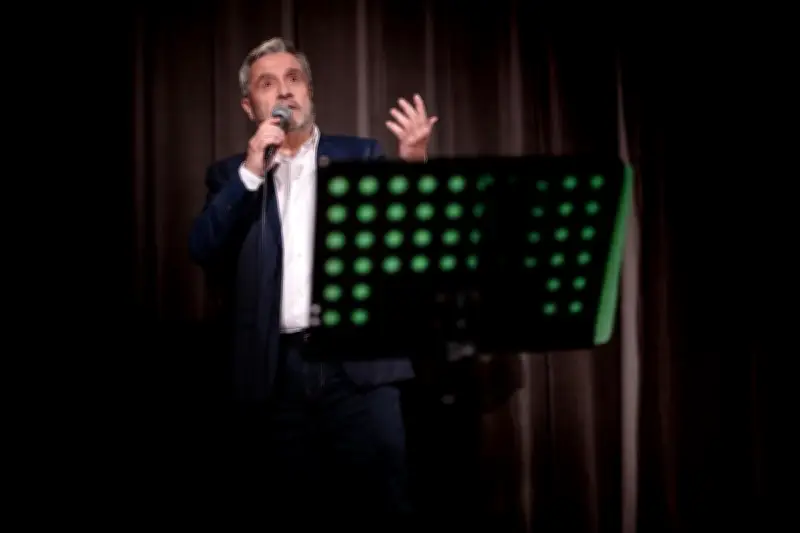 Marc Aurrier, crooner angloy, lance un album de reprises avec trois inédits