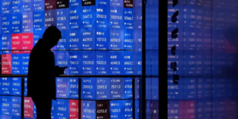 Marchés financiers en chute après l'offensive contre l'Iran et la mort de Khamenei