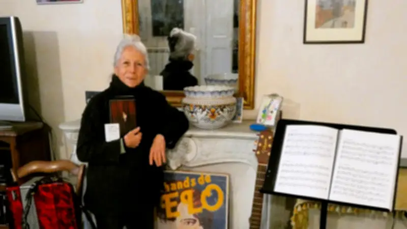 Marie-Hélène Courtin publie son cinquième roman sur la vie d'artiste