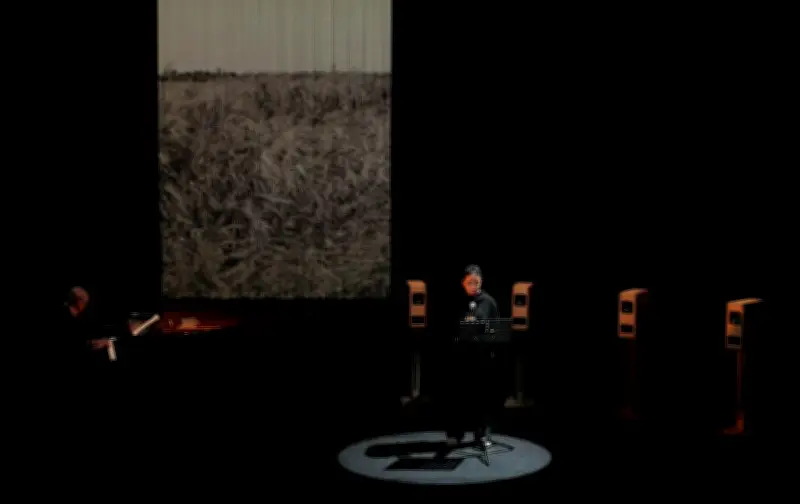 Marie NDiaye dévoile « Ma chérie » au Glob Théâtre : une plongée dans les tensions du langage