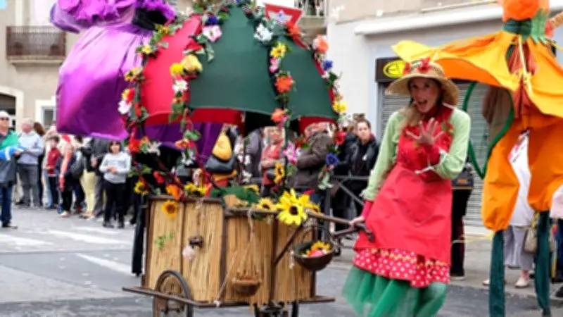 Marseillan s'anime pour la Fête du Printemps : cirque, échasses et chasse aux œufs