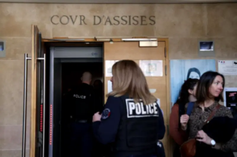 Marseille : dix gardes à vue dans l'enquête sur l'assassinat de Mehdi Kessaci, frère d'un élu anti-drogue